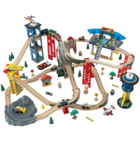 Деревянная железная дорога KidKraft 17809 «Super Highway» Деревянная железная дорога KidKraft 17809 «Super Highway»