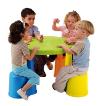 Активный центр со столом и 4 табуретками Feber 800006911